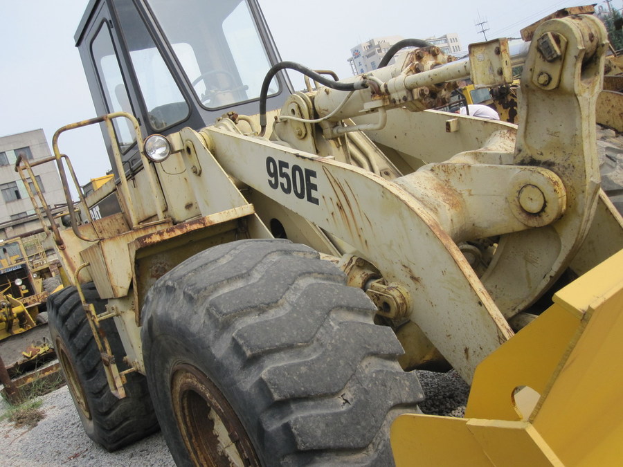 Cat 950E