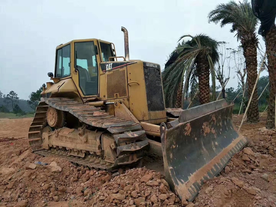 Cat D5N